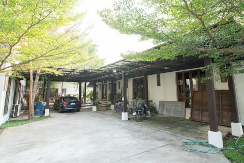 Коммерческая недвижимость в Чиангмае, Таиланд  № 126324 - фото 2