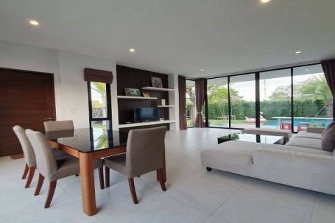 Дом в Хуа Хине, Таиланд с 4 спальнями  № 125232 - фото 7