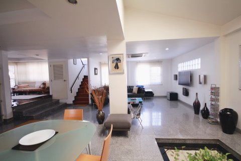 Maison à Hua Hin, Thaïlande 4 chambres № 125237 - photo 8