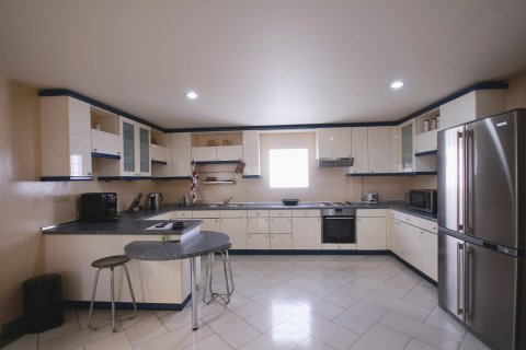 Maison à Hua Hin, Thaïlande 4 chambres № 125237 - photo 11