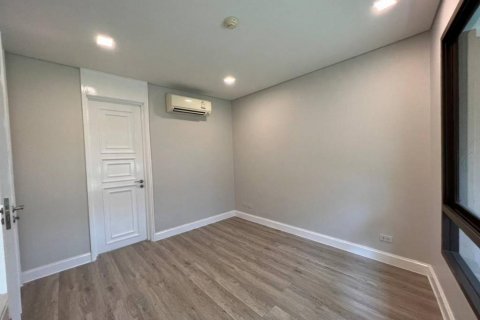 Condo in Hua Hin, Thailand, 1 bedroom  № 99621 - photo 8