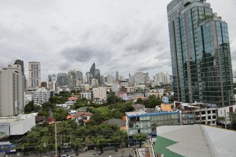 Кондоминиум с 2 спальнями в Бангкоке, Таиланд № 143604 - фото 12