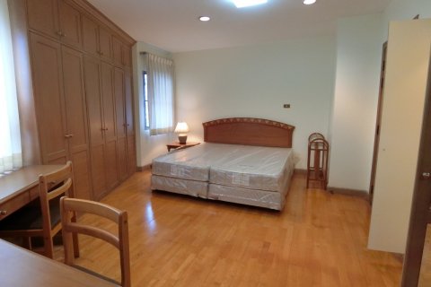 Кондоминиум с 2 спальнями в Бангкоке, Таиланд № 143604 - фото 15