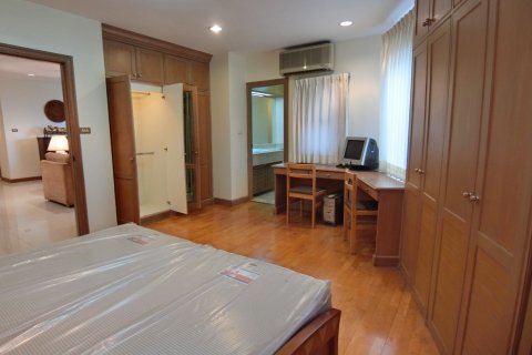 Кондоминиум с 2 спальнями в Бангкоке, Таиланд № 143604 - фото 17