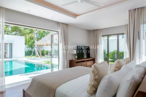 House in Phuket, Thailand 3 bedrooms № 131880 - photo 23