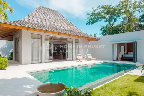 House in Phuket, Thailand 3 bedrooms № 131880 - photo 2