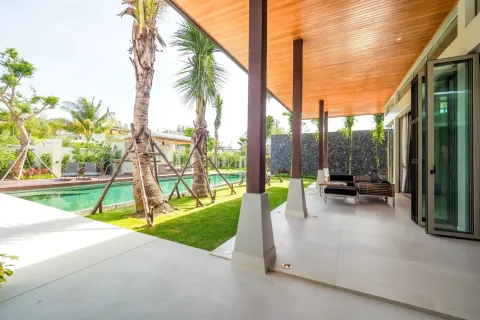 Villa in Phuket, Thailand 4 bedrooms № 107327 - photo 18