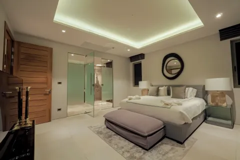 Villa in Phuket, Thailand 4 bedrooms № 107327 - photo 11