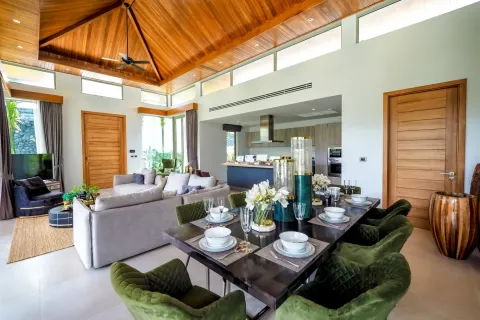 Villa in Phuket, Thailand 4 bedrooms № 107327 - photo 3