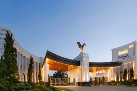 Off-plan Grand Bangkok Boulevard Chaengwatthana-Ratchaphruek in Bangkok, Thailand № 133126 - photo 1