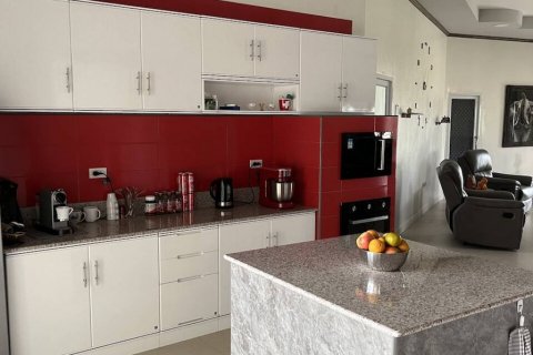 House in Chiang Rai, Thailand 3 bedrooms № 101894 - photo 8