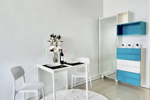 Condo in Huai Khwang, Bangkok, Thailand, 2 bedrooms  № 101896 - photo 4