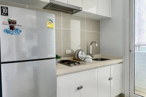 Condo in Huai Khwang, Bangkok, Thailand, 2 bedrooms  № 101896 - photo 5