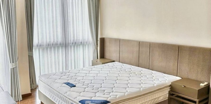 Condo in Bangkok, Thailand, 2 bedrooms  № 115764