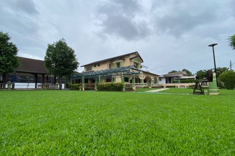 Maison à Chiang Mai, Thaïlande 6 chambres № 75866 - photo 6