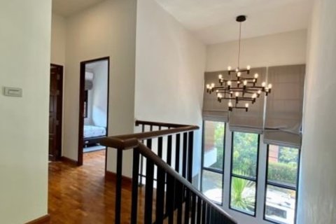 Maison à Chiang Mai, Thaïlande 4 chambres № 75867 - photo 11