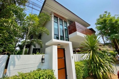 Maison à Chiang Mai, Thaïlande 4 chambres № 75867 - photo 28