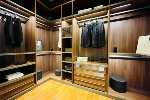 Кондоминиум с 3 спальнями в Патхум Ване, Бангкок, Таиланд № 123605 - фото 3