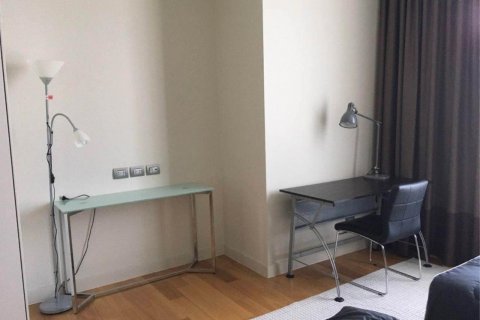 Condo in Pathum Wan, Bangkok, Thailand, 2 bedrooms  № 123607 - photo 10
