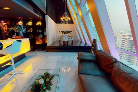 Кондоминиум с 3 спальнями в Ваттхане, Бангкок, Таиланд № 123603 - фото 12