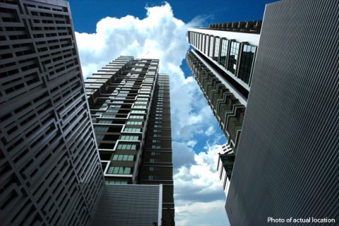 Condo in Khlong Toei, Bangkok, Thailand, 3 bedrooms  № 123604 - photo 2