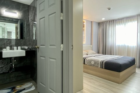 Квартира в Паттайе, Таиланд с 2 комнатами  № 130378 - фото 9