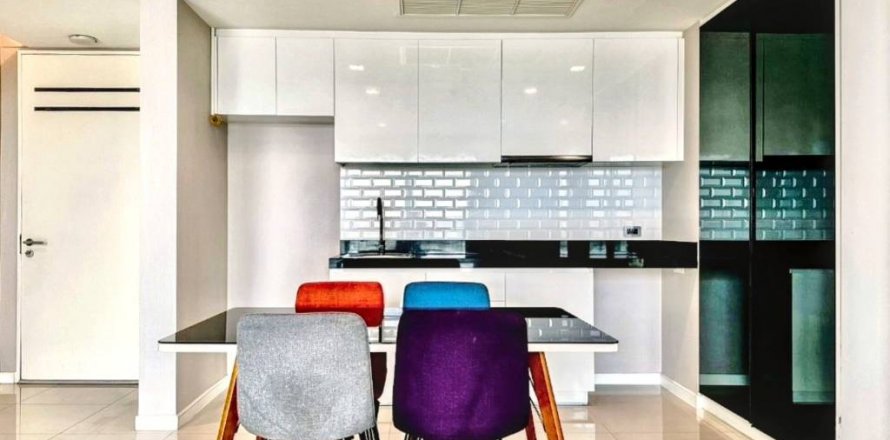 Condo in Bangkok, Thailand, 2 bedrooms № 119593