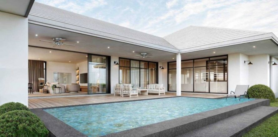 Villa in Hua Hin, Thailand 4 bedrooms № 119441