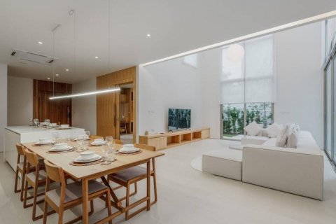 Villa in Bang Tao, Thailand 4 bedrooms № 119440 - photo 7