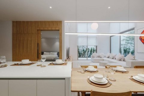 Villa in Bang Tao, Thailand 4 bedrooms № 119440 - photo 5