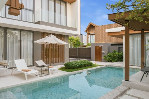 Villa à Bang Tao, Thaïlande 4 chambres № 79466