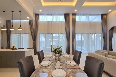 Вилла в Паттайе, Таиланд с 4 спальнями  № 124449 - фото 5