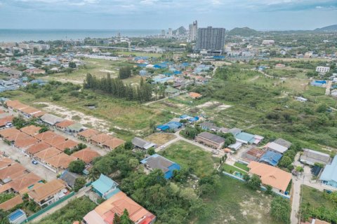 Земельный участок в Хуа Хине, Таиланд  № 132705 - фото 9