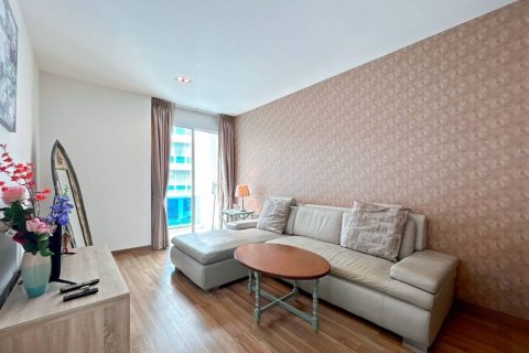 Condo in Hua Hin, Thailand, 2 bedrooms  № 105167 - photo 6