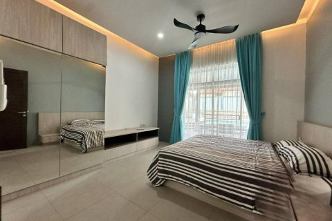 Villa in Phuket, Thailand 4 bedrooms № 116096 - photo 9