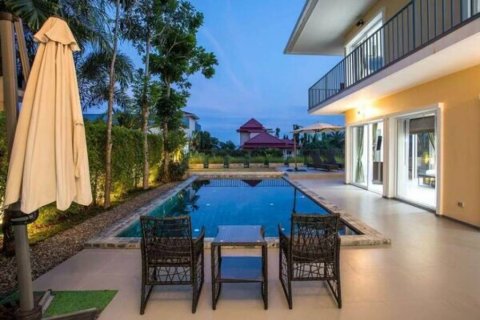 Вилла в Чалонге, Таиланд с 4 спальнями  № 101014 - фото 4