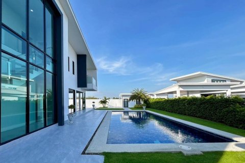 Вилла в Ча-аме, Таиланд с 4 спальнями  № 86828 - фото 6