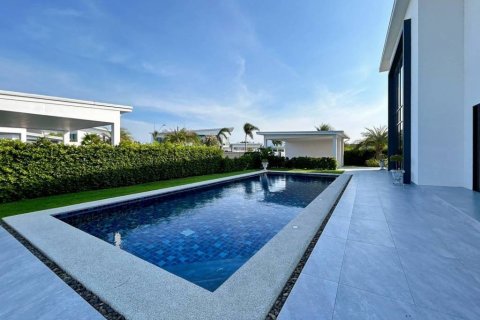 Вилла в Ча-аме, Таиланд с 4 спальнями  № 86828 - фото 7