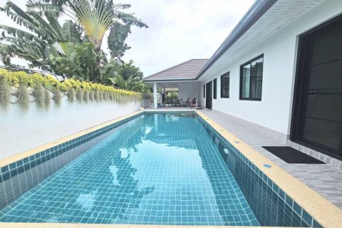 House in Hua Hin, Thailand 5 bedrooms № 144407 - photo 6