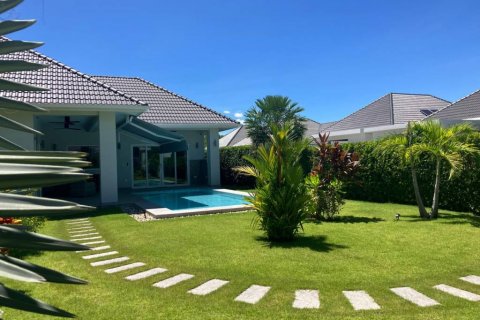 Villa in Hua Hin, Thailand 2 bedrooms № 85825 - photo 4