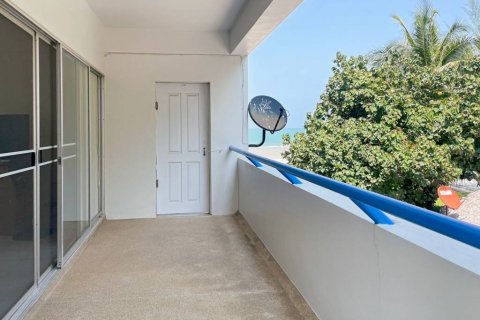 Condo à Hua Hin, Thaïlande, 2 chambres  № 100106 - photo 10