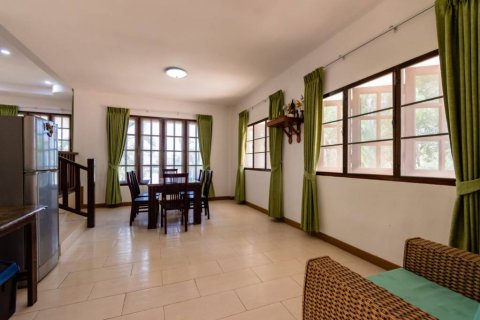 Villa in Hua Hin, Thailand 4 bedrooms № 100103 - photo 7