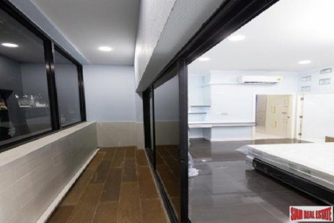 Квартира в Бангкоке, Таиланд с 2 спальнями № 125651 - фото 8