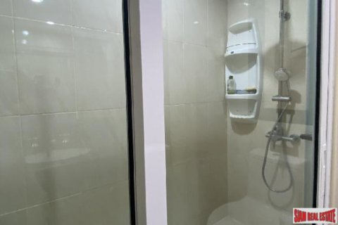 Квартира в Тхонбури, Бангкок, Таиланд с 1 спальней № 125652 - фото 10