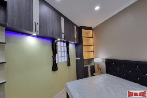 Квартира в Бангкоке, Таиланд с 2 спальнями  № 125650 - фото 13