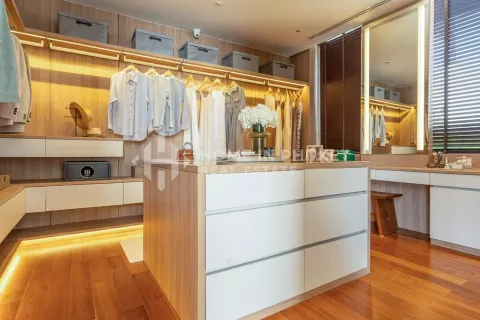 House in Phuket, Thailand 3 bedrooms № 131693 - photo 11