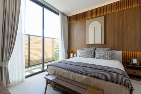 Villa in Phuket, Thailand 3 bedrooms № 74476 - photo 7