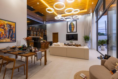 Villa in Phuket, Thailand 3 bedrooms № 74476 - photo 18