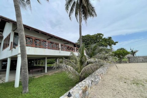 Land in Hua Hin, Thailand № 106938 - photo 3