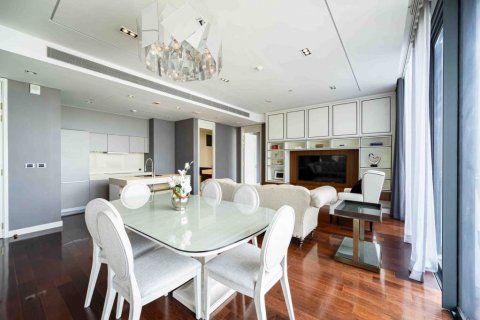 Condo in Bangkok, Thailand, 2 bedrooms  № 144594 - photo 6